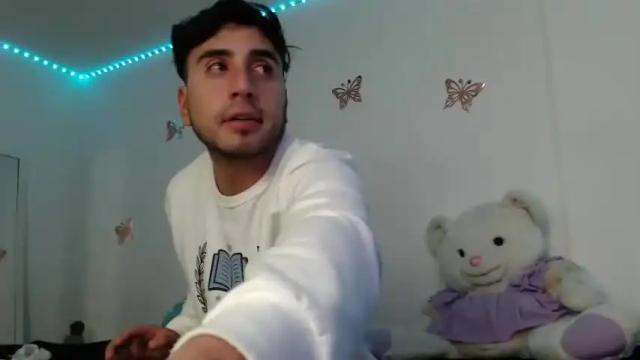 Image 8 of asher_and_angeline Stream on Chaturbate on 14 months ago