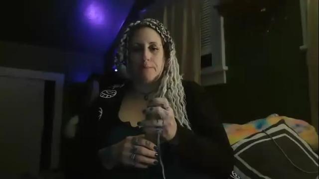 Image 6 of ashesdope Stream on Chaturbate on 19 months ago