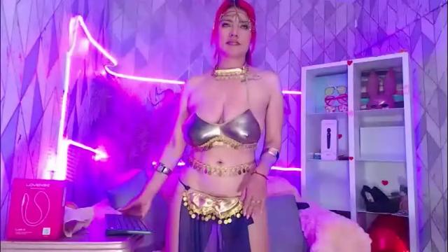 Image 11 of asheybakerx Stream on Chaturbate on 2 months ago