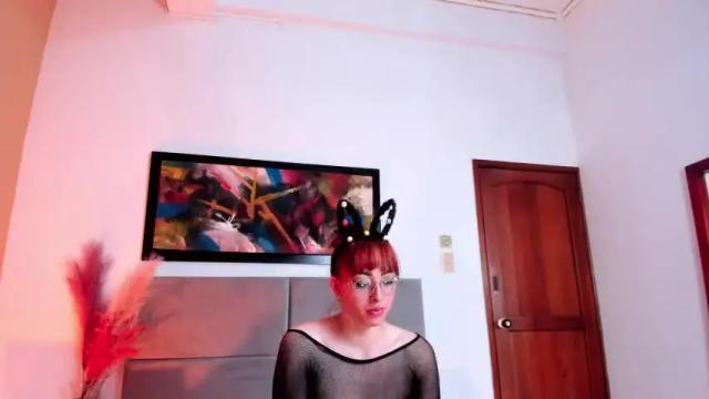 Image 12 of ashleey_coopeer Stream on Chaturbate on 17 months ago