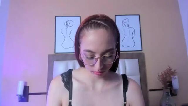 Image 11 of ashleey_coopeer Stream on Chaturbate on 17 months ago