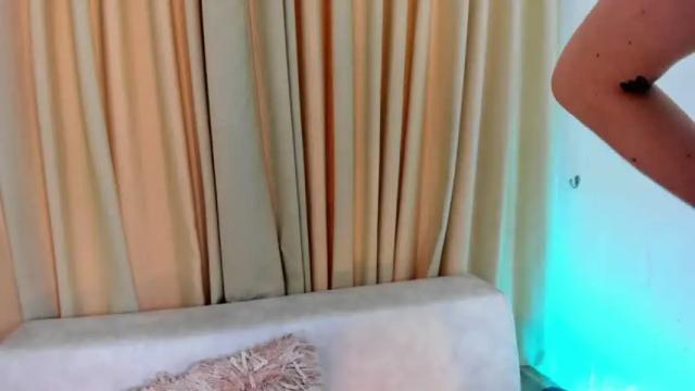 Image 11 of ashleey_coopeer Stream on Chaturbate on 17 months ago