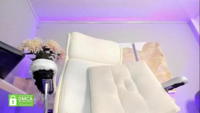 Image 6 of ashleey_thompsonn Stream on Chaturbate on 1 month ago