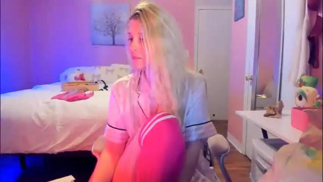 Image 8 of ashley_57 Stream on Chaturbate on 3 days ago