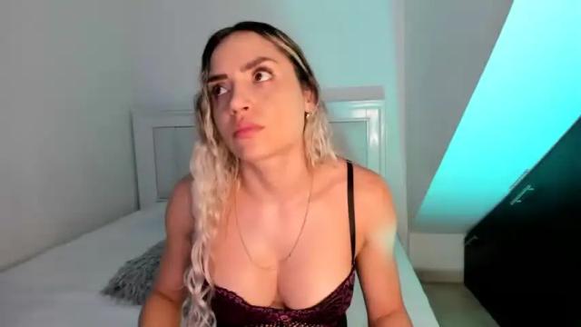 Image 6 of ashley_blair Stream on Chaturbate on 13 months ago