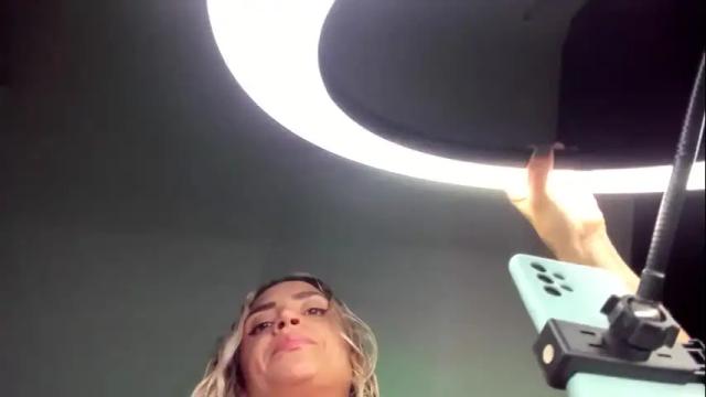 Image 7 of ashley_blair Stream on Chaturbate on 1 month ago