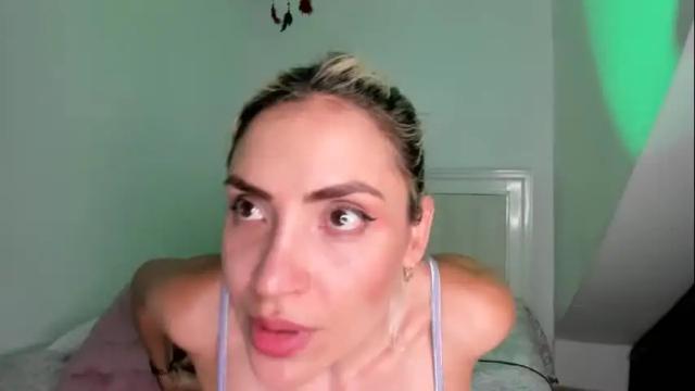 Image 7 of ashley_blair Stream on Chaturbate on 1 month ago