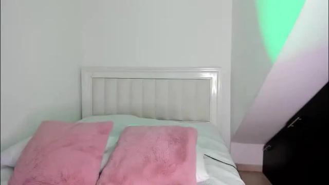 Image 11 of ashley_blair Stream on Chaturbate on 1 month ago