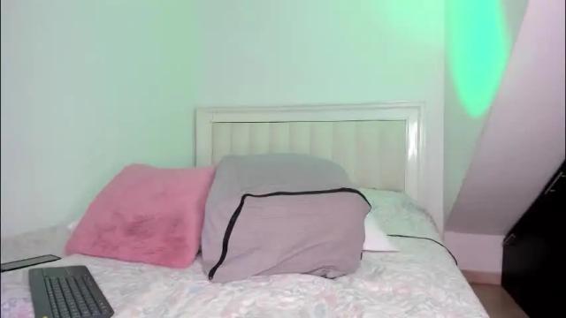 Image 8 of ashley_blair Stream on Chaturbate on 7 days ago