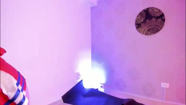 Image 3 of ashley_bruche Stream on Chaturbate on 1 month ago