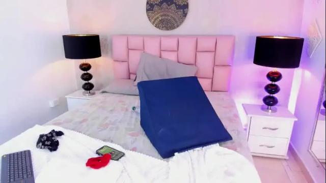 Image 2 of ashley_bruche Stream on Chaturbate on 1 month ago