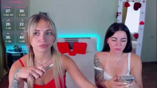Image 3 of ashley_crashly Stream on Chaturbate on 1 month ago