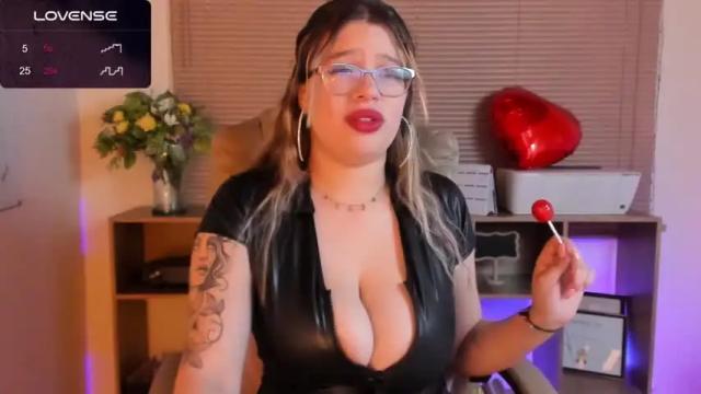 Image 12 of ashley_gaia Stream on Chaturbate on 15 months ago