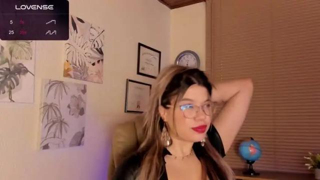 Image 8 of ashley_gaia Stream on Chaturbate on 14 months ago