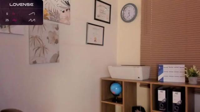 Image 3 of ashley_gaia Stream on Chaturbate on 14 months ago