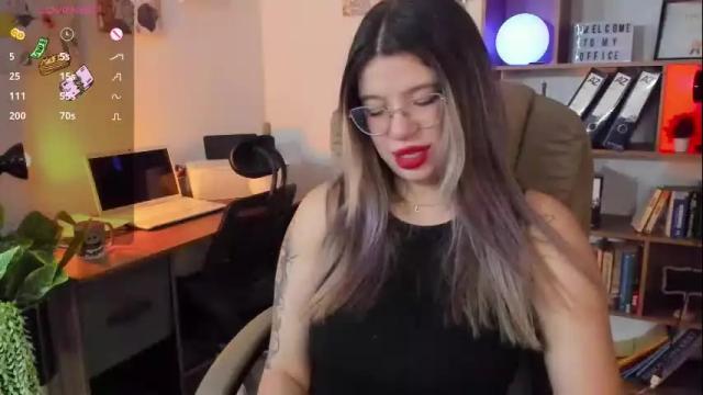 Image 11 of ashley_gaia Stream on Chaturbate on 3 months ago