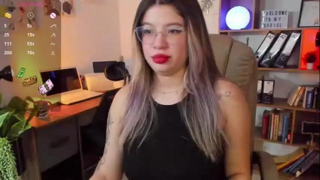 Image 7 of ashley_gaia Stream on Chaturbate on 3 months ago