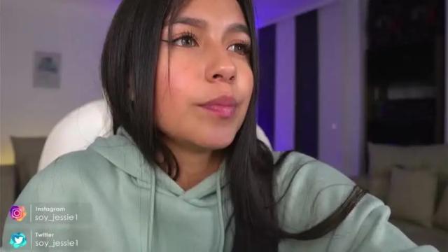 Image 12 of ashley_jones9 Stream on Chaturbate on 12 months ago