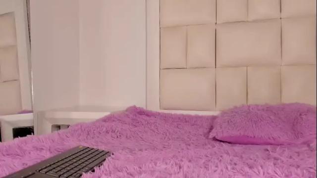 Image 8 of ashley_js Stream on Chaturbate on 1 month ago