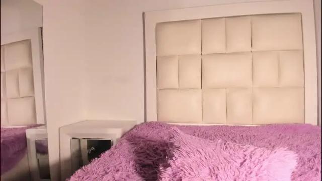 Image 2 of ashley_js Stream on Chaturbate on 2 months ago