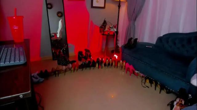 Image 11 of ashley_leon_ Stream on Chaturbate on 9 days ago