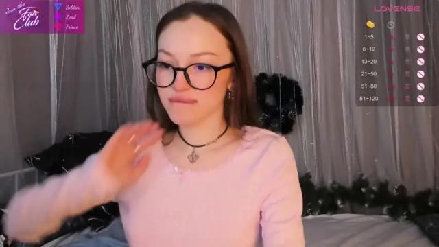 Image 6 of ashley_mint__ Stream on Chaturbate on 16 months ago