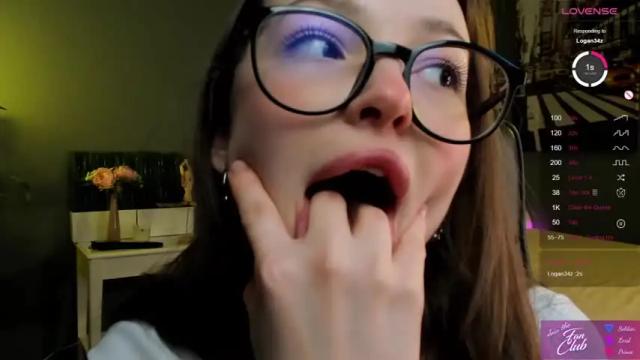 Image 10 of ashley_mint__ Stream on Chaturbate on 16 months ago