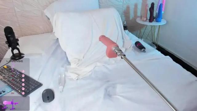 Image 11 of ashley_nicoll Stream on Chaturbate on 14 months ago