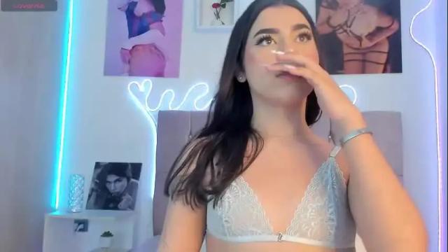 Image 4 of ashley_piinkk Stream on Chaturbate on 1 month ago