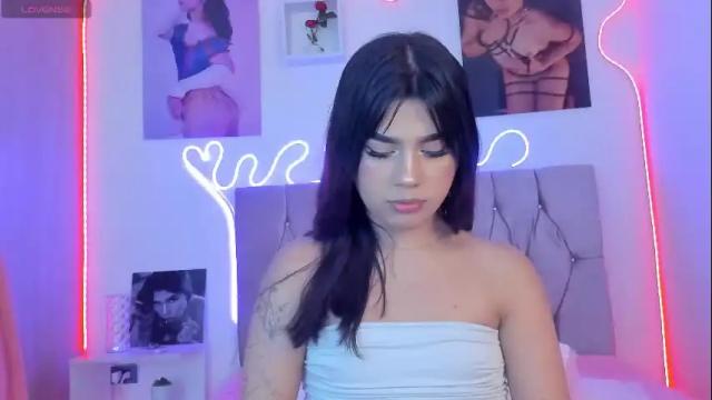 Image 3 of ashley_piinkk Stream on Chaturbate on 28 days ago