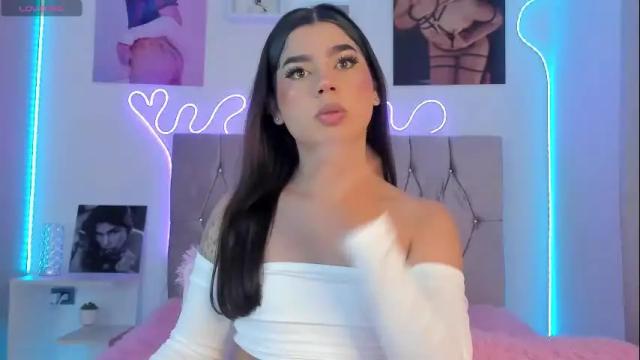 Image 11 of ashley_piinkk Stream on Chaturbate on 24 days ago