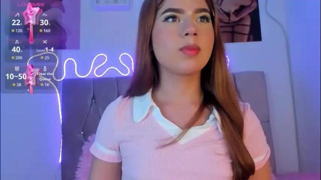 Image 2 of ashley_piinkk Stream on Chaturbate on 2 months ago