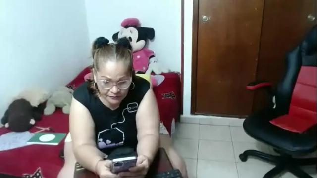 Image 6 of ashley_pink11 Stream on Chaturbate on 1 day ago
