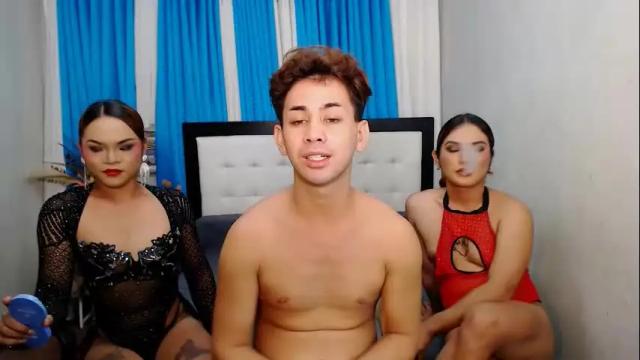 Image 4 of ashley_slutty Stream on Chaturbate on 15 days ago