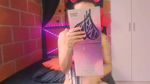 Image 3 of ashley_spinellix Stream on Chaturbate on 15 months ago