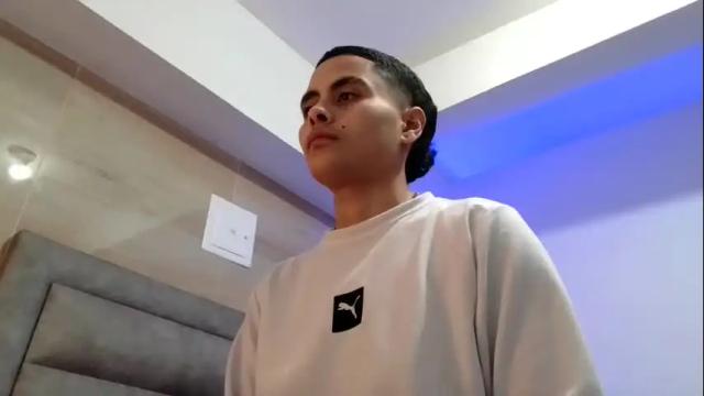 Image 12 of ashley_starkk Stream on Chaturbate on 19 months ago