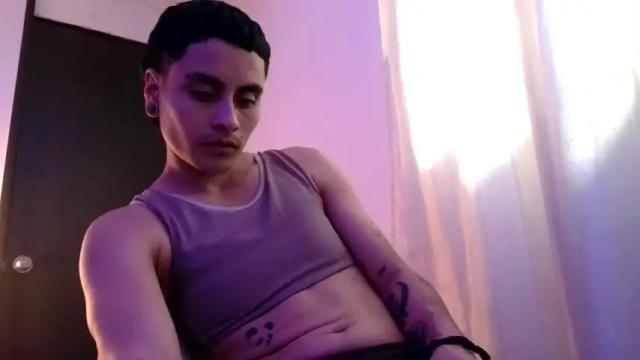Image 2 of ashley_starkk Stream on Chaturbate on 18 months ago