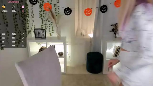 Image 8 of ashley_swan Stream on Chaturbate on 3 months ago