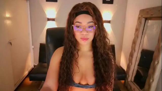 Image 12 of ashley_tompson2 Stream on Chaturbate on 6 months ago