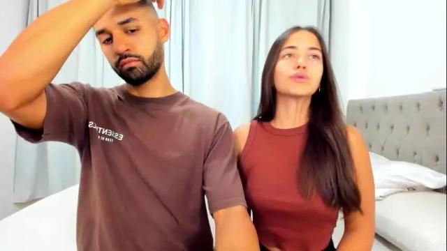Image 3 of ashleyandzamir Stream on Chaturbate on 1 month ago