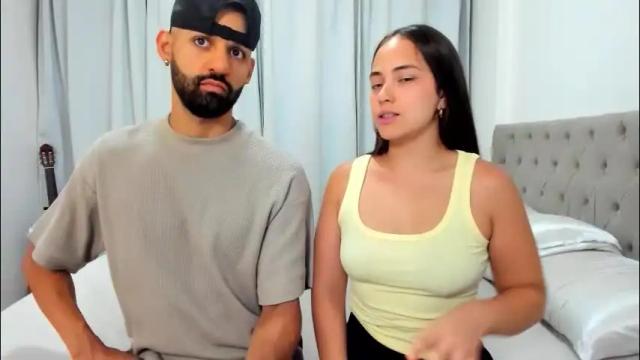 Image 2 of ashleyandzamir Stream on Chaturbate on 21 days ago