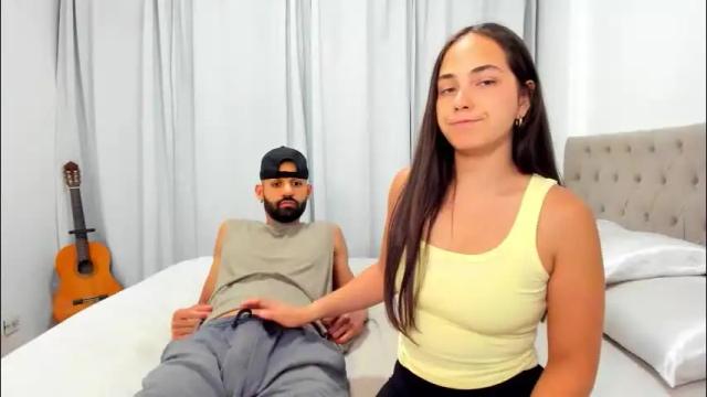 Image 3 of ashleyandzamir Stream on Chaturbate on 16 days ago