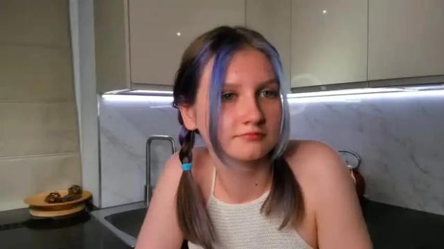 Image 7 of ashleyarras Stream on Chaturbate on 14 months ago