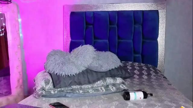 Image 12 of ashleybrend Stream on Chaturbate on 1 month ago