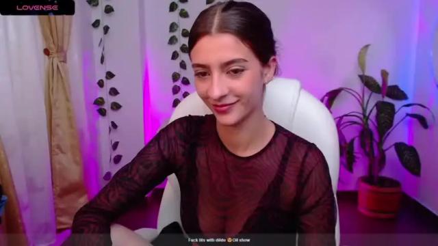 Image 10 of ashleybroke_ Stream on Chaturbate on 21 months ago