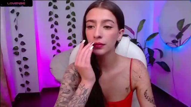 Image 2 of ashleybroke_ Stream on Chaturbate on 19 months ago