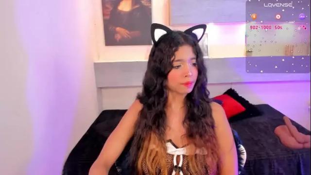 Image 3 of ashleycooper23 Stream on Chaturbate on 10 days ago