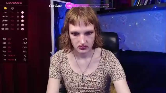 Image 2 of ashleycreamy Stream on Chaturbate on 17 months ago