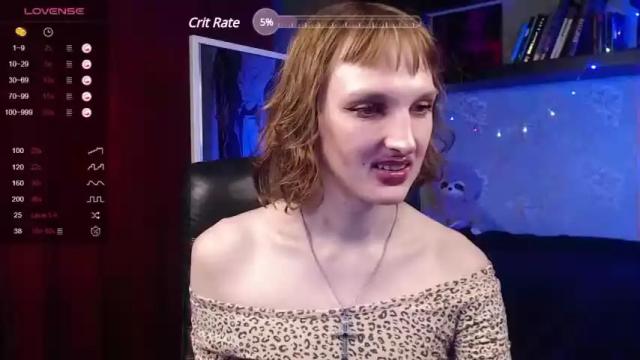 Image 7 of ashleycreamy Stream on Chaturbate on 17 months ago
