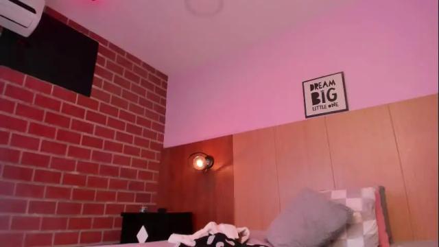 Image 6 of ashleydavis_ Stream on Chaturbate on 22 days ago